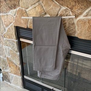 Mens Jcrew slim stretch 34/32 khakis grey